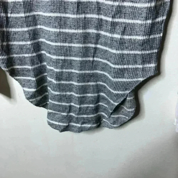 Aritzia Tna Alder Thermal‎ Striped Waffle Knit Tops - Picture 5 of 6